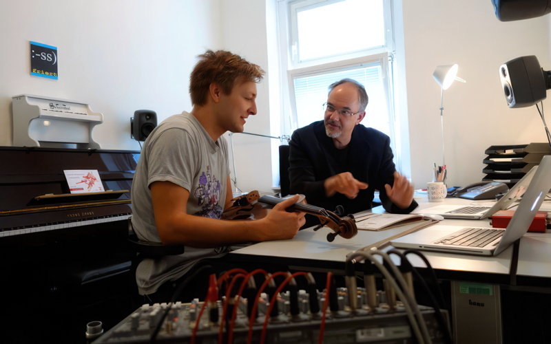 Karlheinz Essl with his student Rafal Zalech